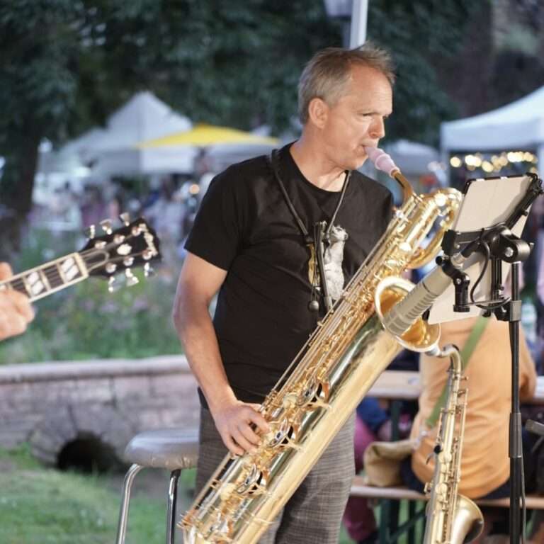 Marktgeschehen beim Kunsthandwerkermarkt im Odenwald